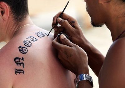 Tatouage temporaire : allergie possible ?
