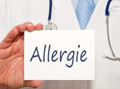 Tout ce qu'il faut savoir avant un photopatch test chez votre allergologue 