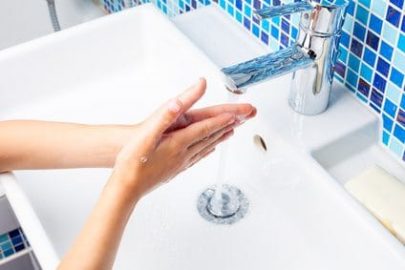 La lessive - Lavage des mains