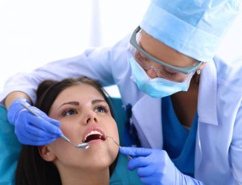Dr. Dentisterie de la famille Namian - Dentisterie