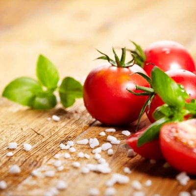 La tomate : bonne pour les intestins ? Par le Dr Philippe Rousseau
